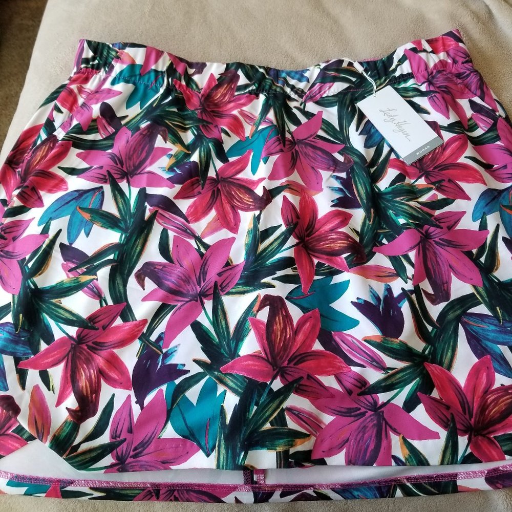 Lady Hagen Paradise Floral Skort
